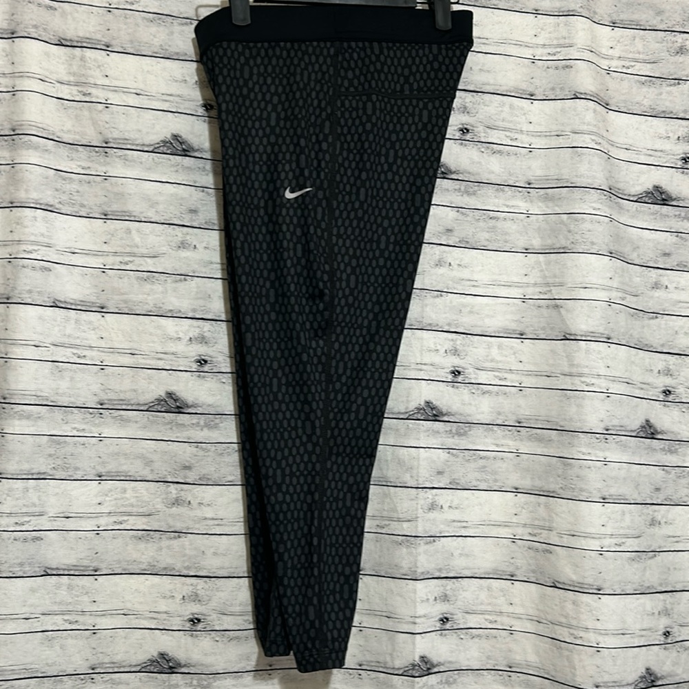 Nike leggings